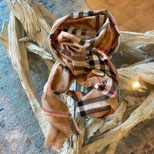 Burberry scarf